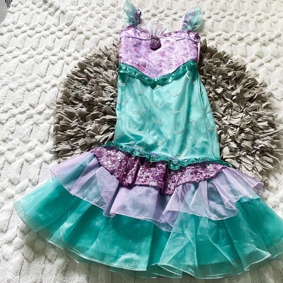 Disney Store Ariel Costume with Sound Size 9-10 - Picture 3 of 8